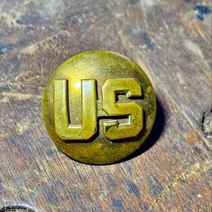 Vintage Brass U.S. Army lapel pin